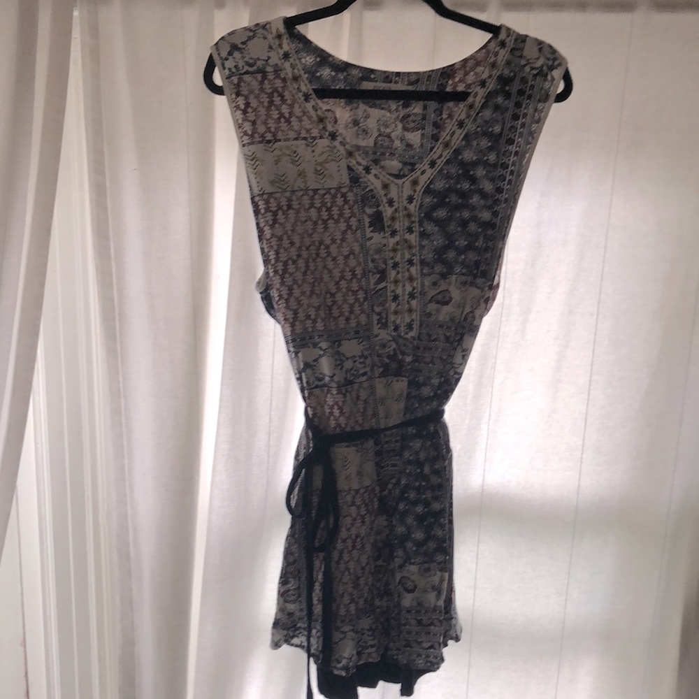 COPY - 2 for $15 Mixed media summer sleeveless tunic